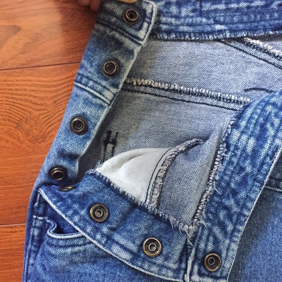 Vintage Liz Claiborne Mom Jeans. Size 12 - Picture 3 of 6